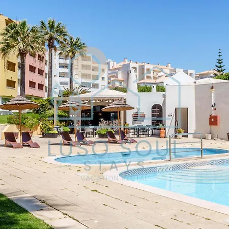 New! Perfect With Swimming Pool